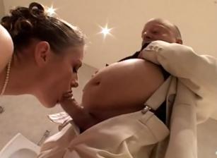 Rocco's Big Mess, Scene 01