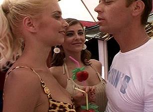 Rocco Meats Suzie, Scene 02 Rocco Meats Suzie, Scene 02