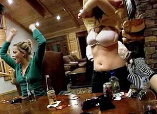 Cabin Fever, Scene 07